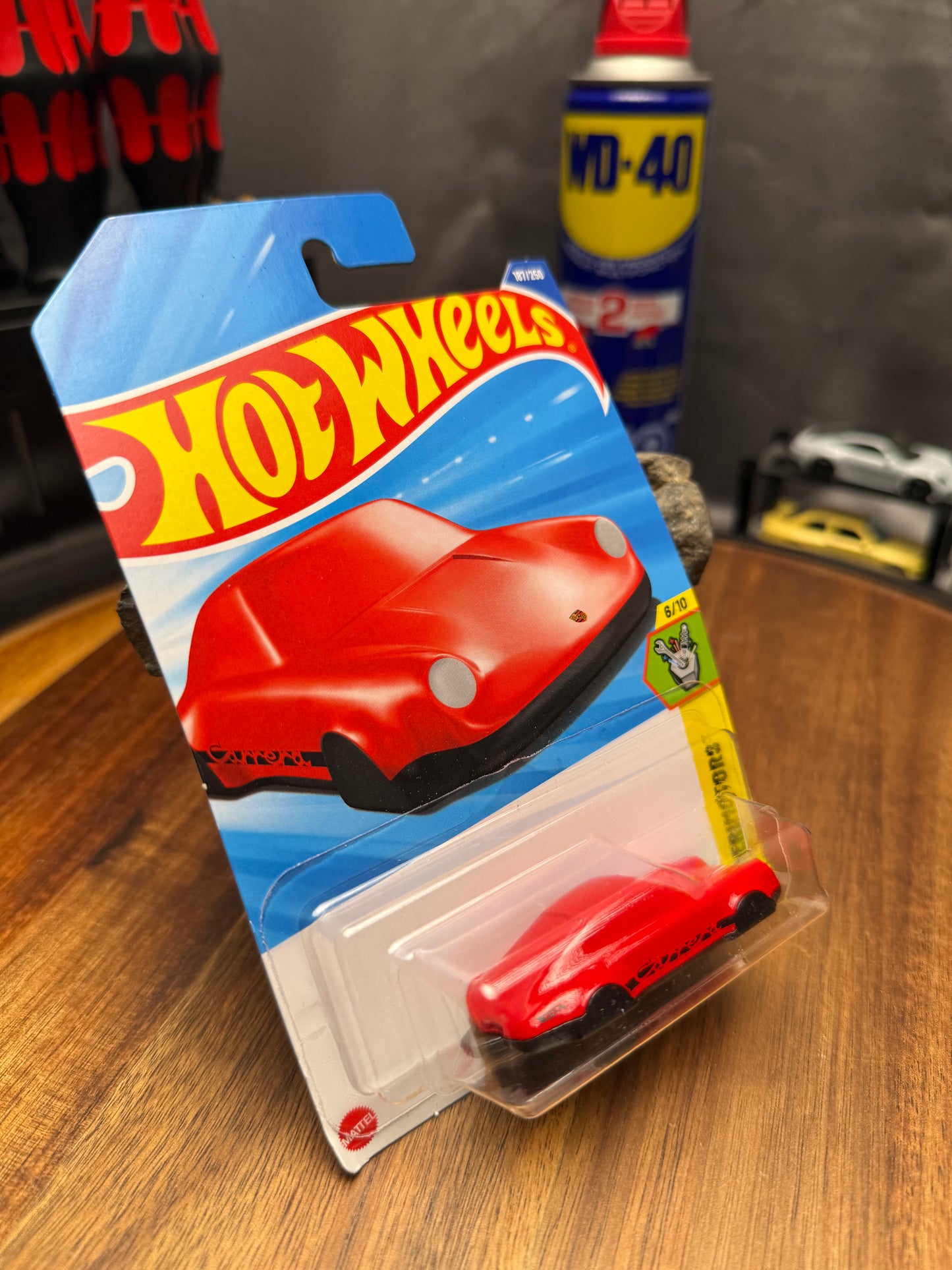 Hot Wheels "Coupe Clip" Keychain | Porsche 911 Carrera Tribute